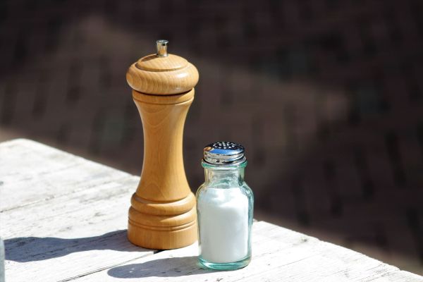 L'importance de réduire le sel pour une meilleure perte de poids